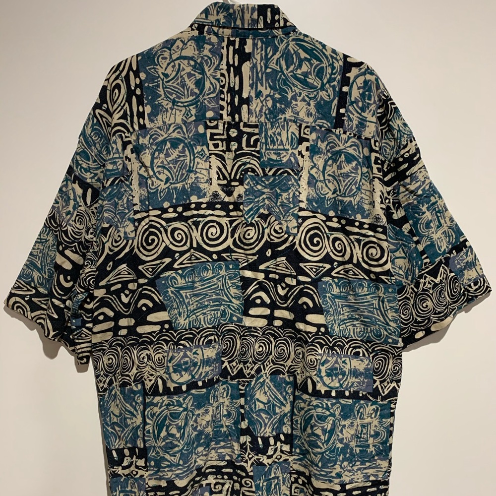 Vintage Guess button down collar shirt